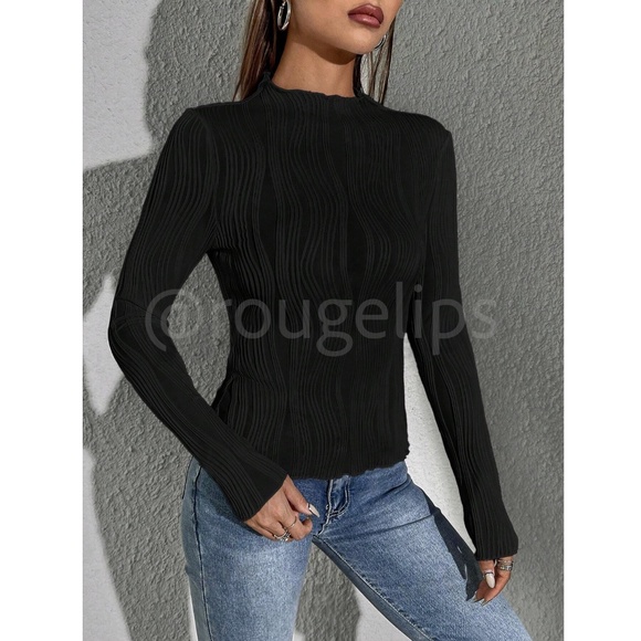 Textured Black Long Sleeve Fitted Tee Shirt Top - Picture 3 of 7